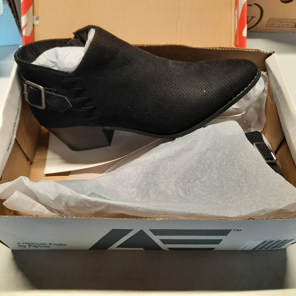 American Eagle Dress Boots, 11, Black
